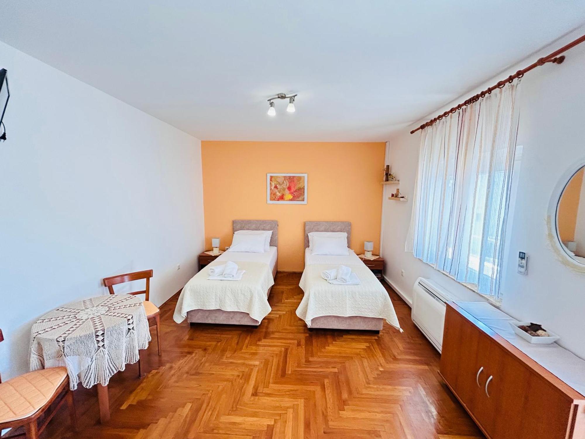 חוואר Seaview Guesthouse - Zf Hvar מראה חיצוני תמונה